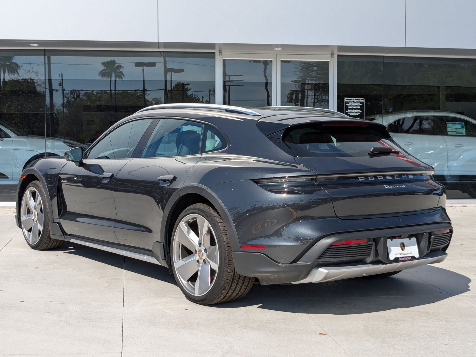 New 2024 Porsche Taycan 4 Cross Turismo AWD/4WD image 3