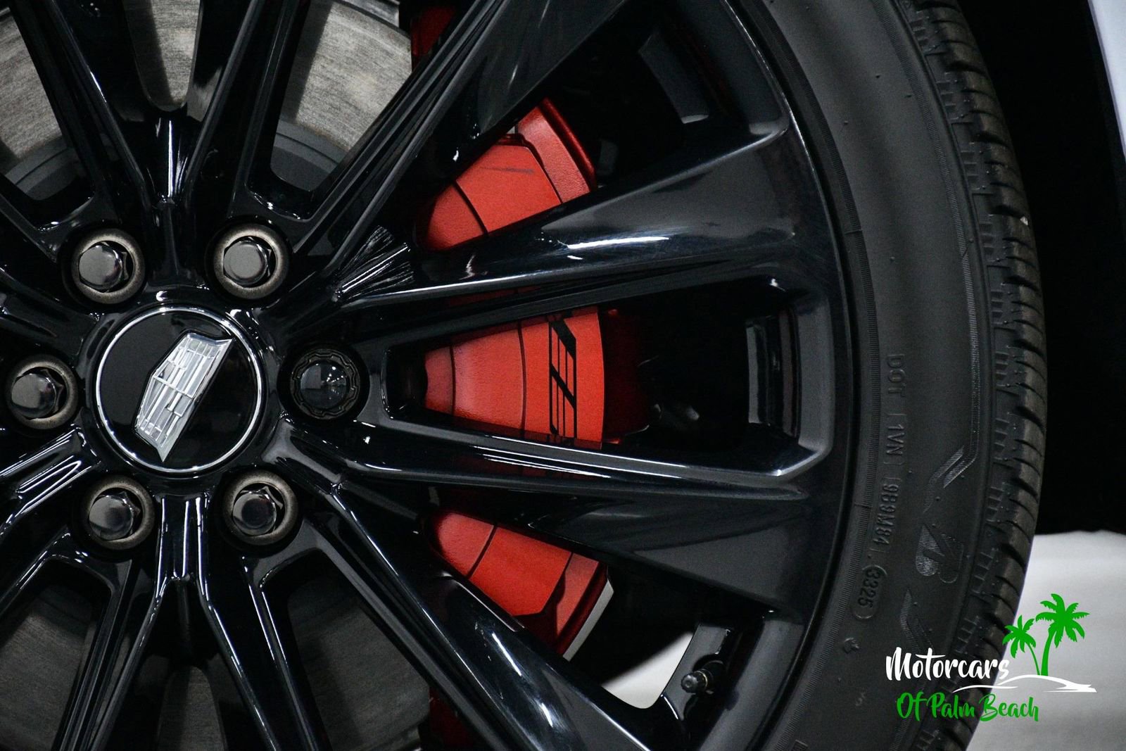 Used 2026 Cadillac Escalade V w/ LPO, ONYX Package image 70