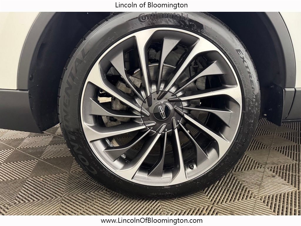 Used 2025 Lincoln Aviator Reserve w/ Equipment Group 201A AWD/4WD image 22