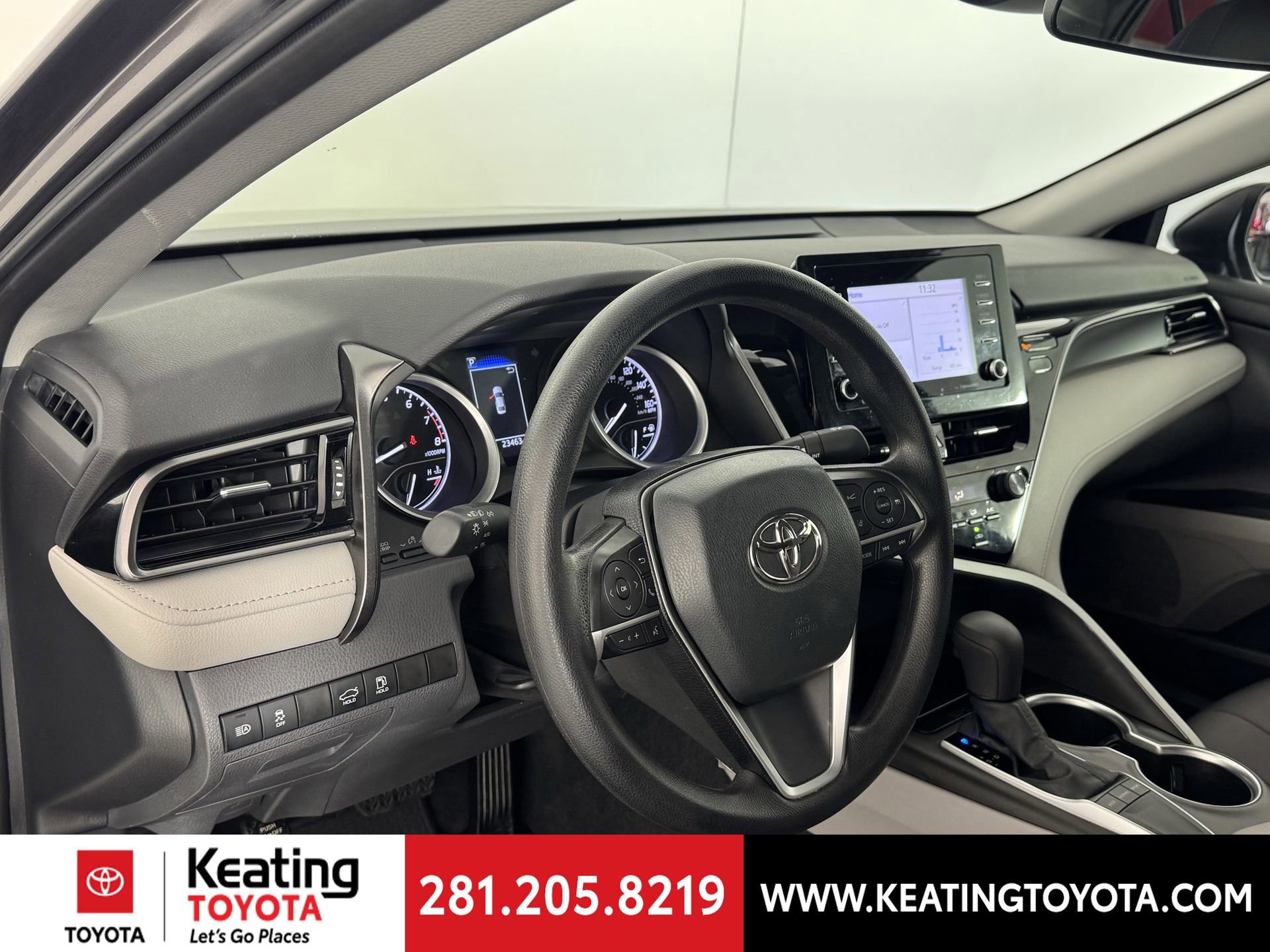 Used 2022 Toyota Camry LE image 13