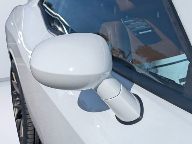 Used 2016 Dodge Challenger SRT Hellcat image 11