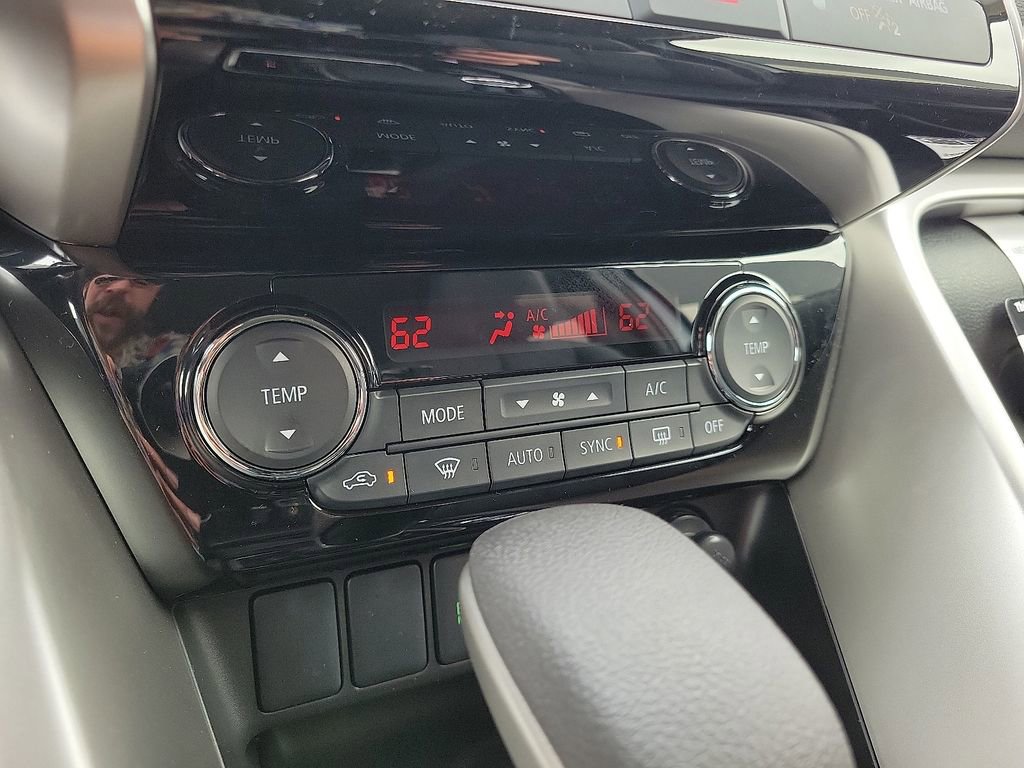 New 2025 Mitsubishi Eclipse Cross SE image 17