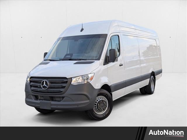 New 2025 Mercedes-Benz Sprinter 4500
