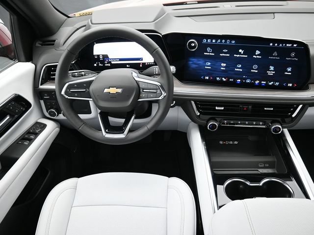 New 2025 Chevrolet Suburban Premier AWD/4WD image 19