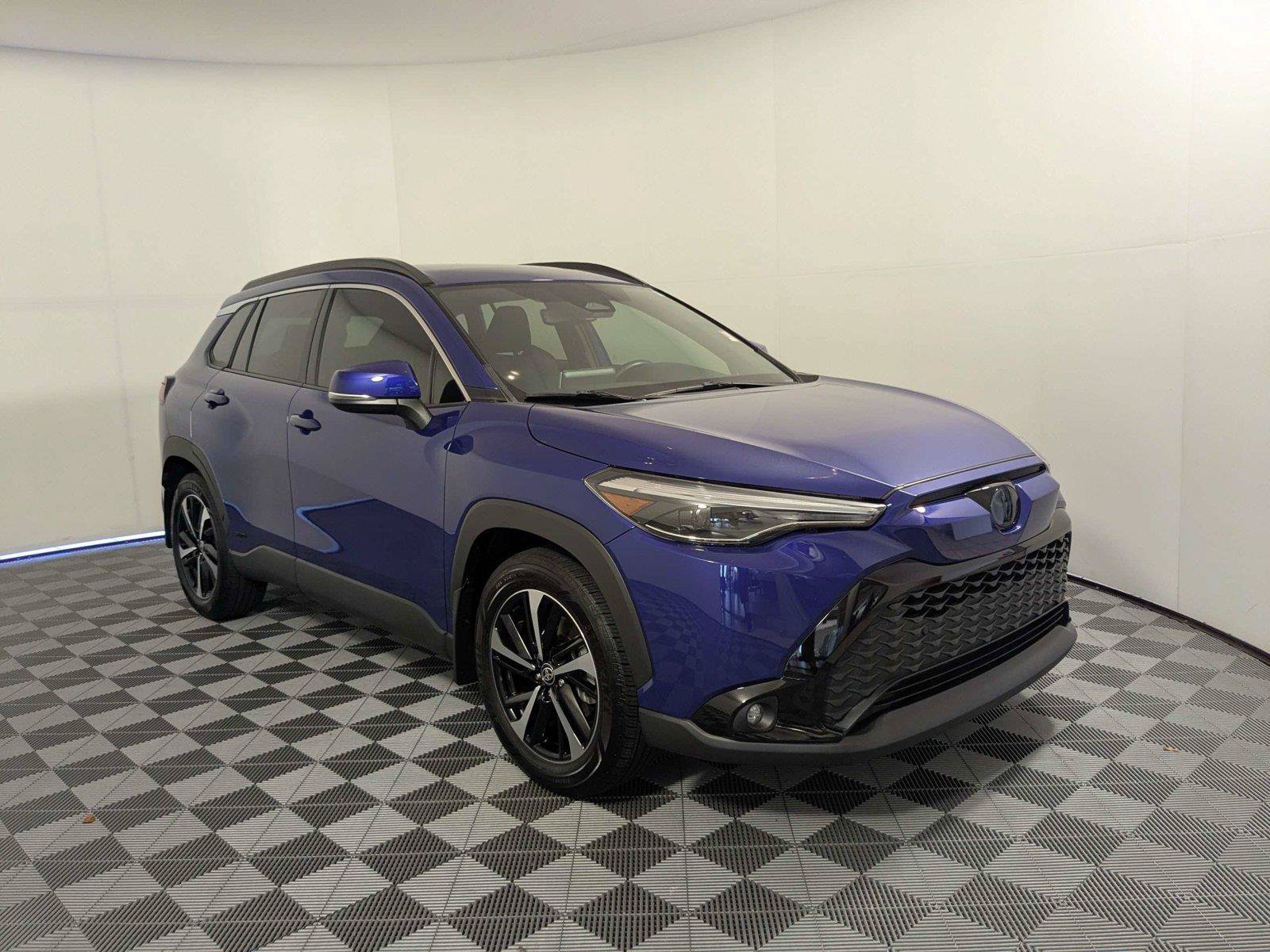 Certified 2024 Toyota Corolla Cross AWD Hybrid w/ Convenience Package image 3