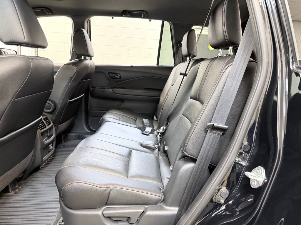 Used 2022 Honda Passport TrailSport image 23