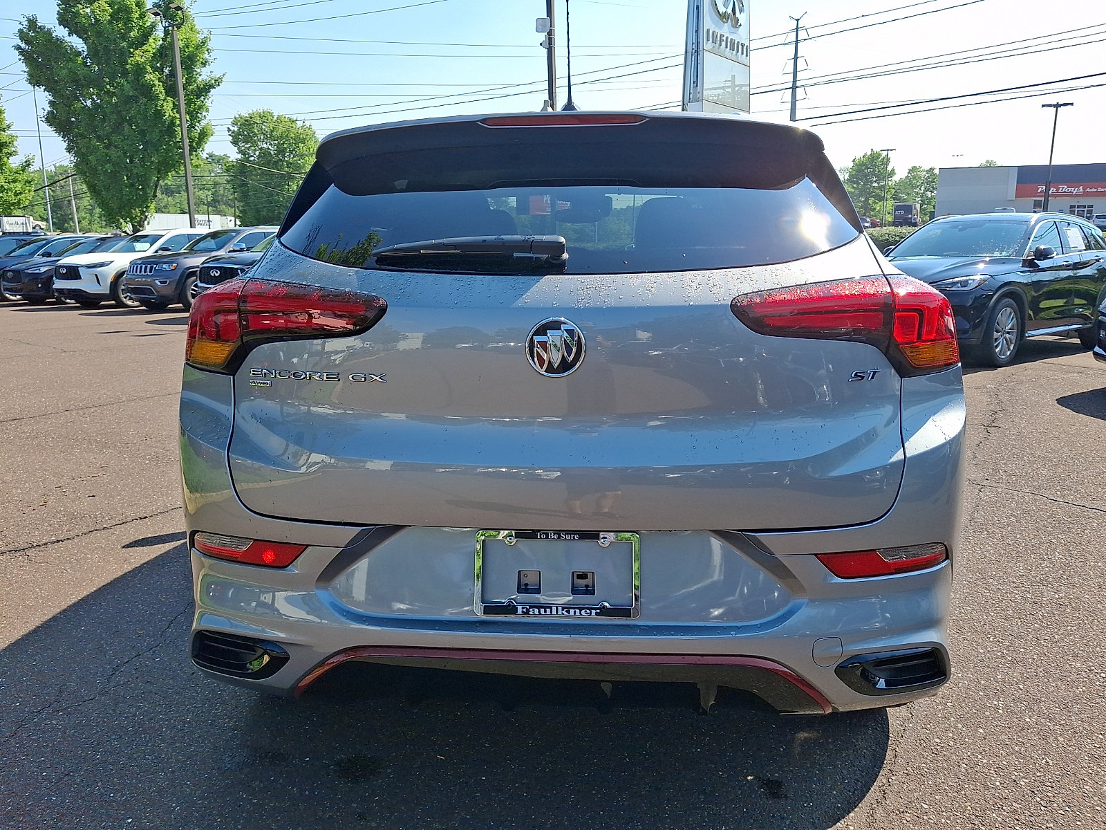 Used 2023 Buick Encore GX Select w/ Sport Touring Package AWD/4WD image 5