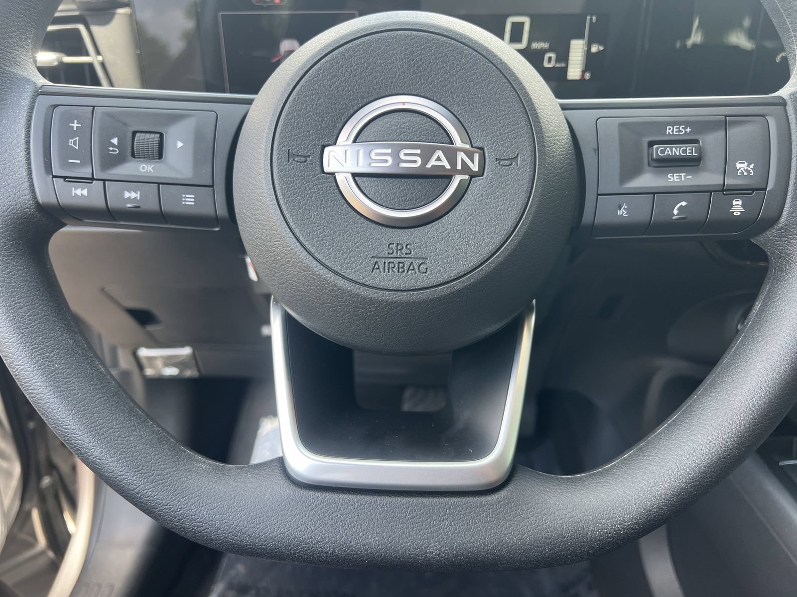 New 2026 Nissan Kicks SV w/ Cold Weather Package FWD image 8