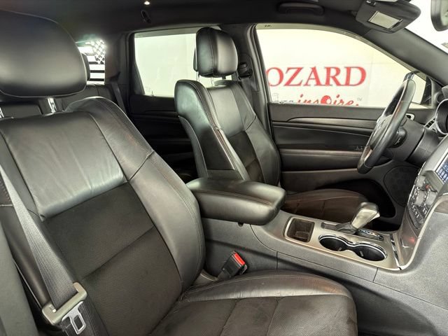 Used 2018 Jeep Grand Cherokee Altitude AWD/4WD image 16