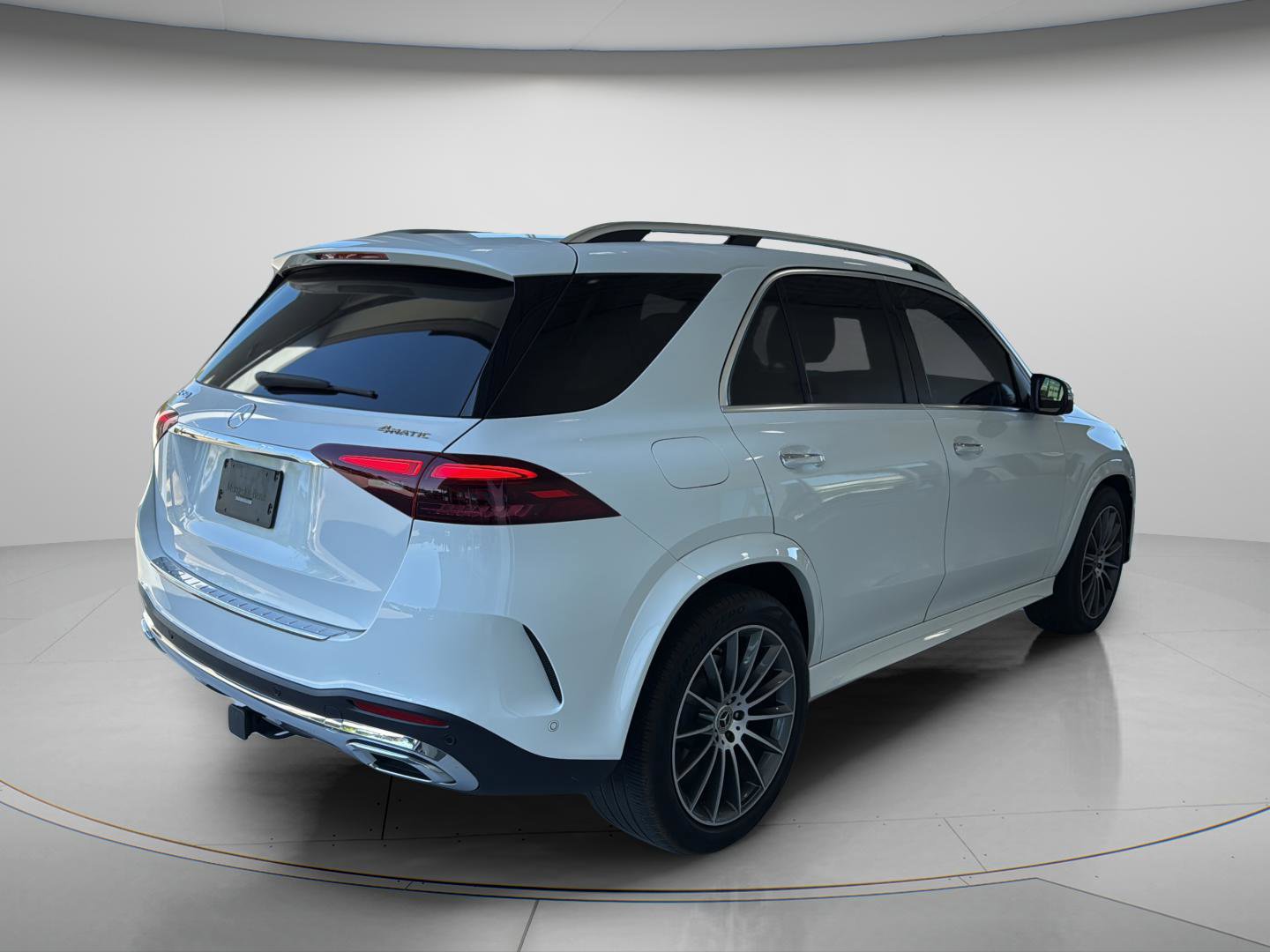 Certified 2024 Mercedes-Benz GLE 450 4MATIC image 13