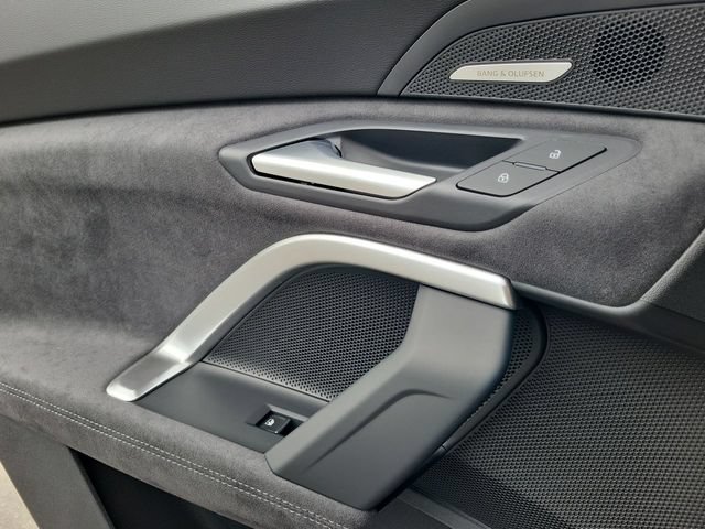 New 2026 Audi SQ5 Premium Plus AWD/4WD image 15