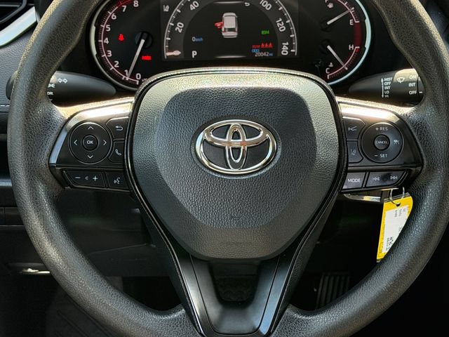 Used 2025 Toyota RAV4 LE FWD image 15