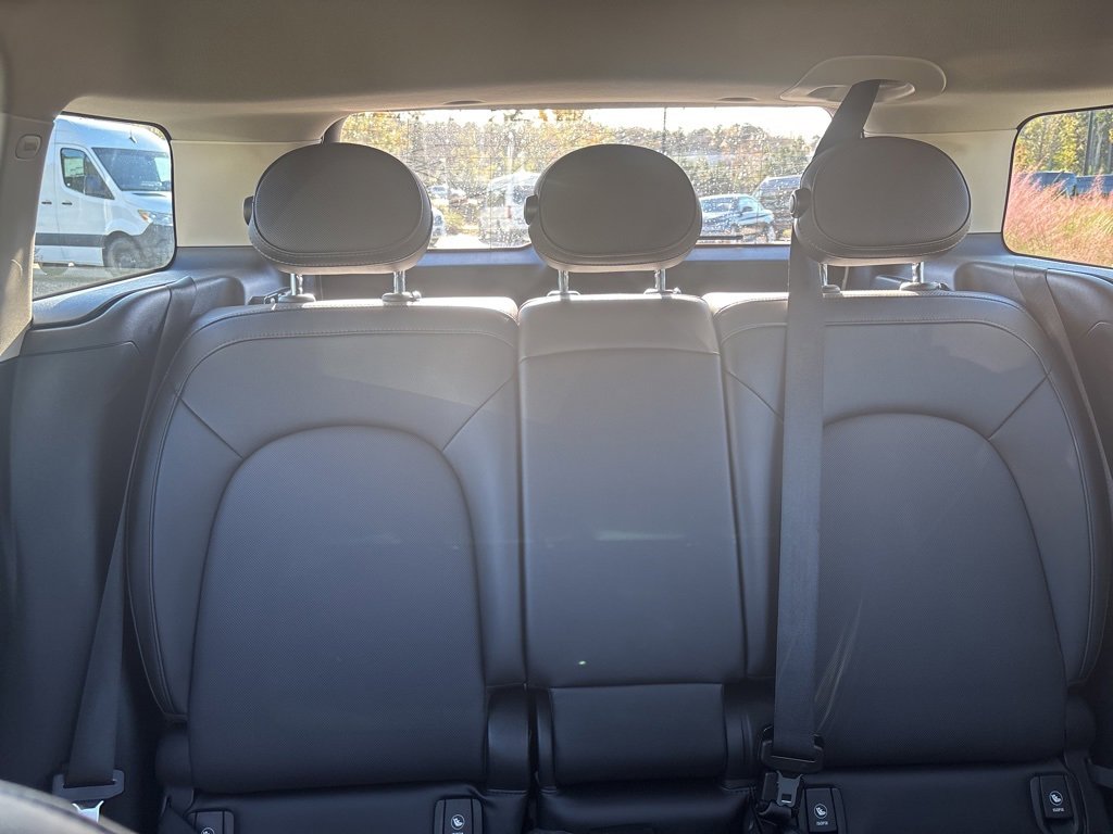 Used 2019 MINI Cooper Countryman w/ Premium Package image 28