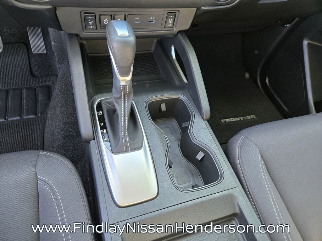 Used 2025 Nissan Frontier SV w/ SV Convenience Package image 26