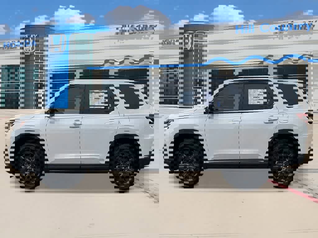 New 2026 Honda Pilot Sport image 2