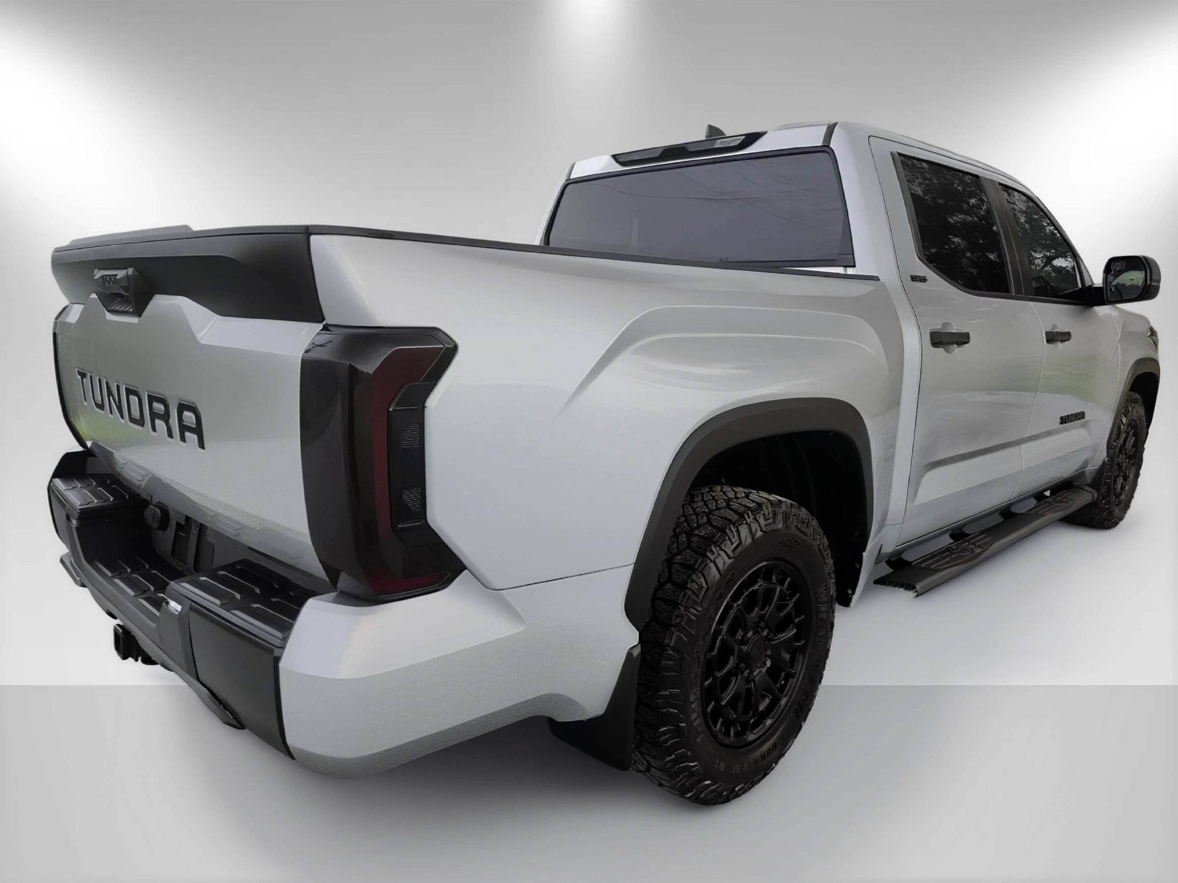 Used 2026 Toyota Tundra SR5 RWD image 5