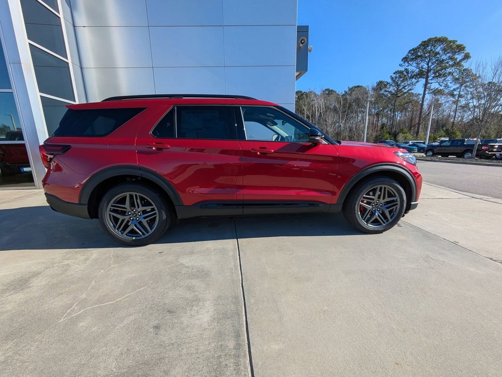 New 2026 Ford Explorer ST image 3