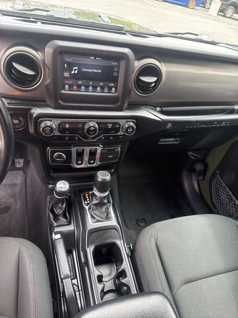 Used 2021 Jeep Wrangler Sport AWD/4WD image 28