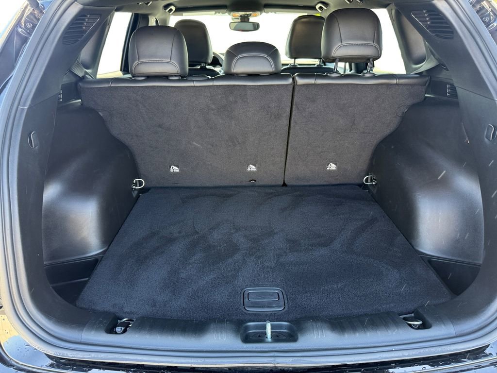 Used 2025 Jeep Compass Latitude image 19