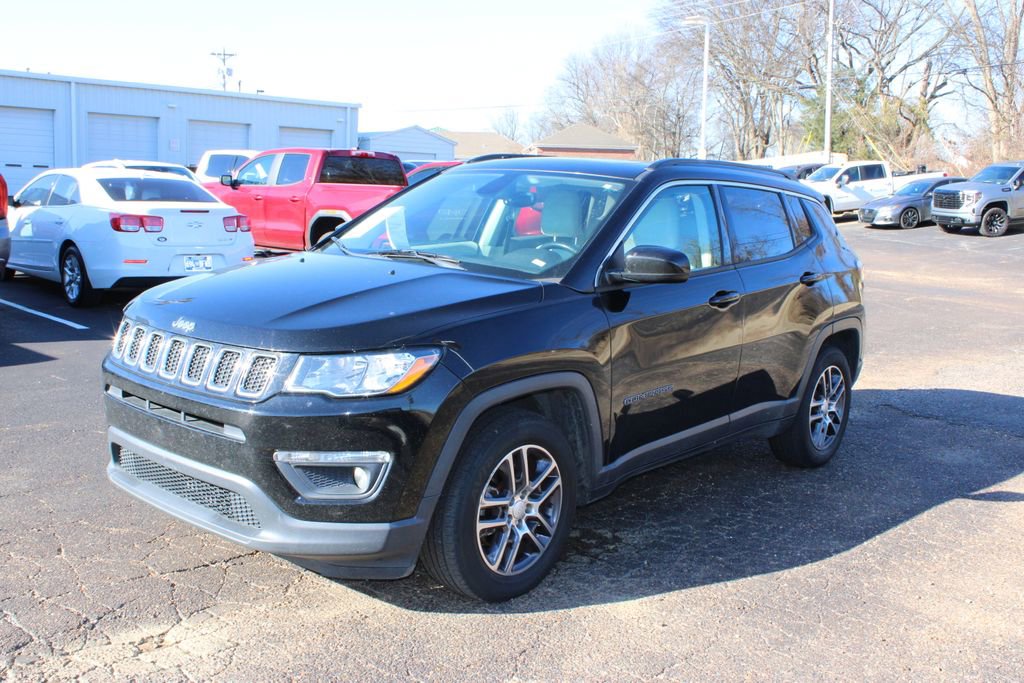 Used 2018 Jeep Compass Latitude w/ Popular Equipment Group image 4