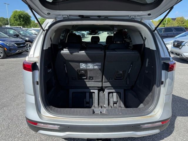 Used 2023 Kia Carnival LX image 17