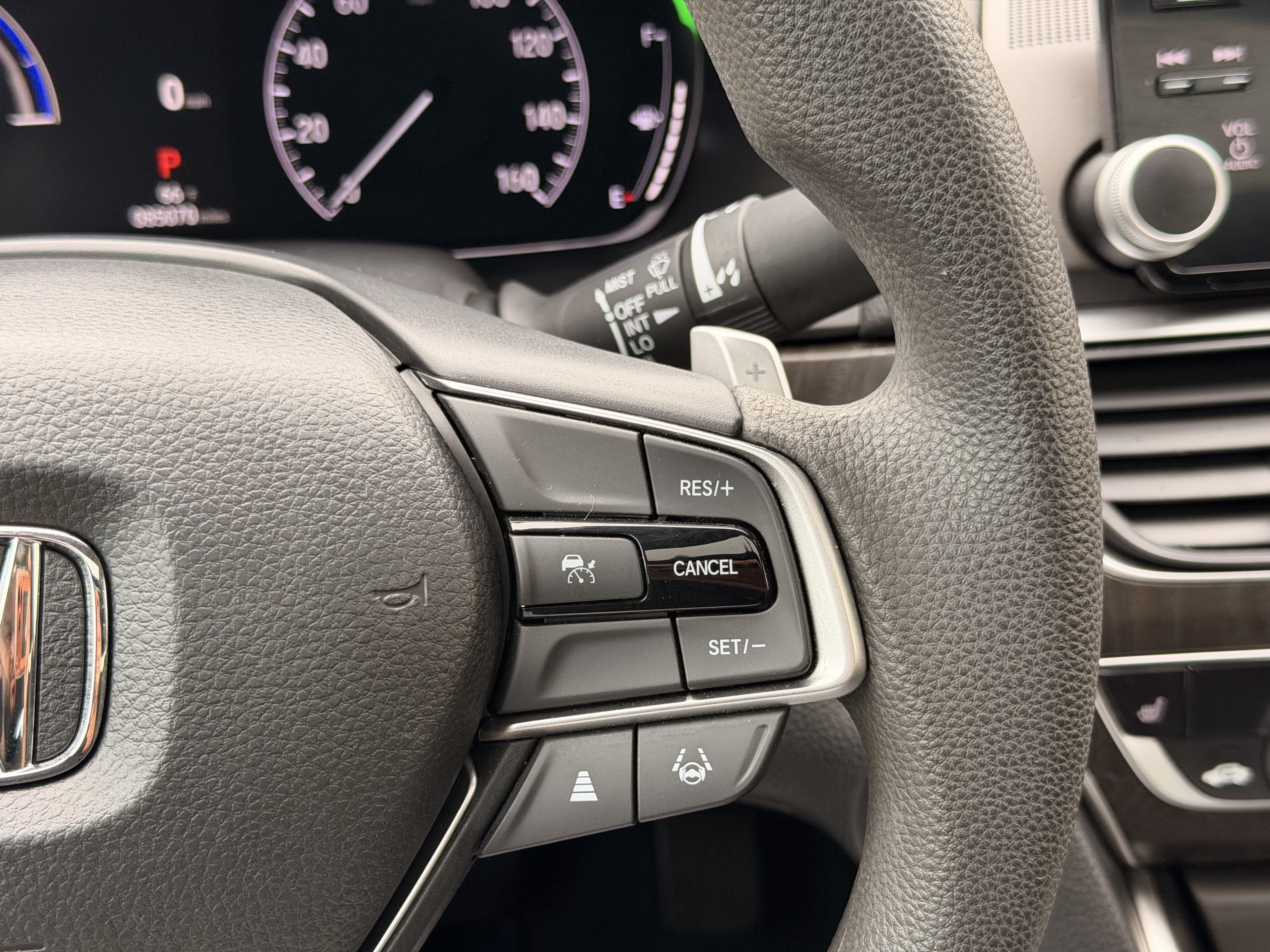 Certified 2021 Honda Accord EX image 25