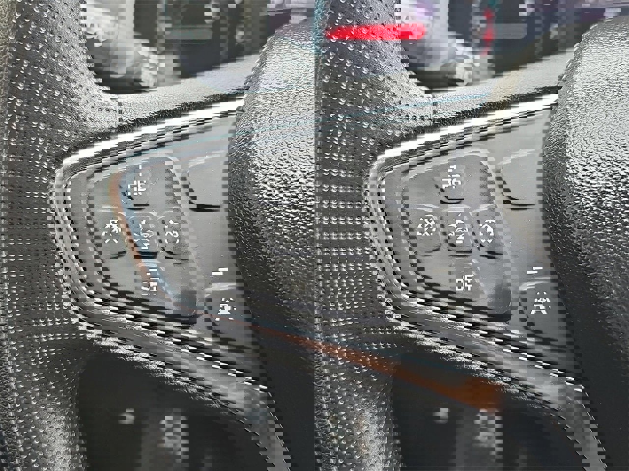 Used 2025 Chevrolet Malibu LT image 16