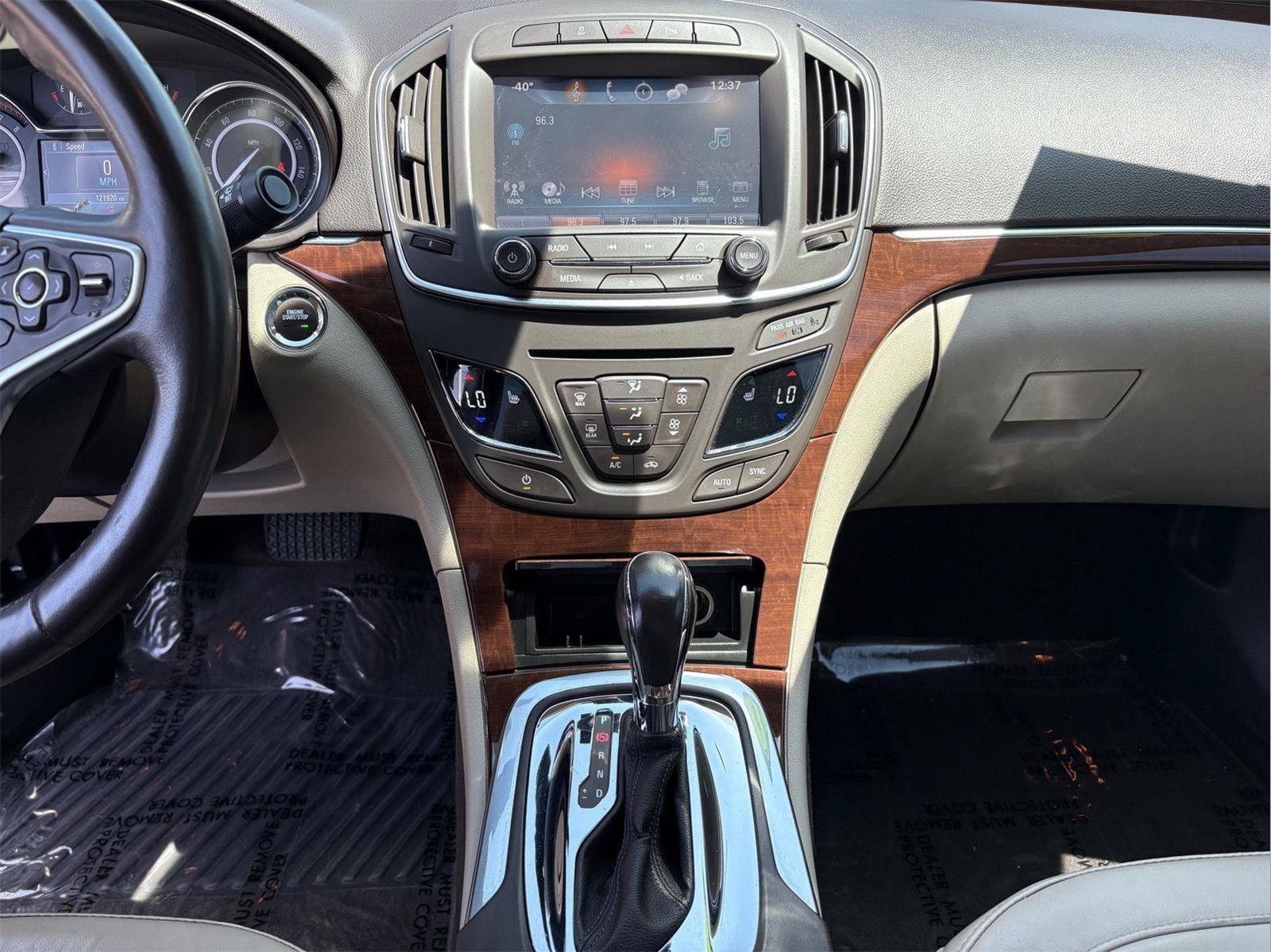 Used 2016 Buick Regal Premium FWD image 15