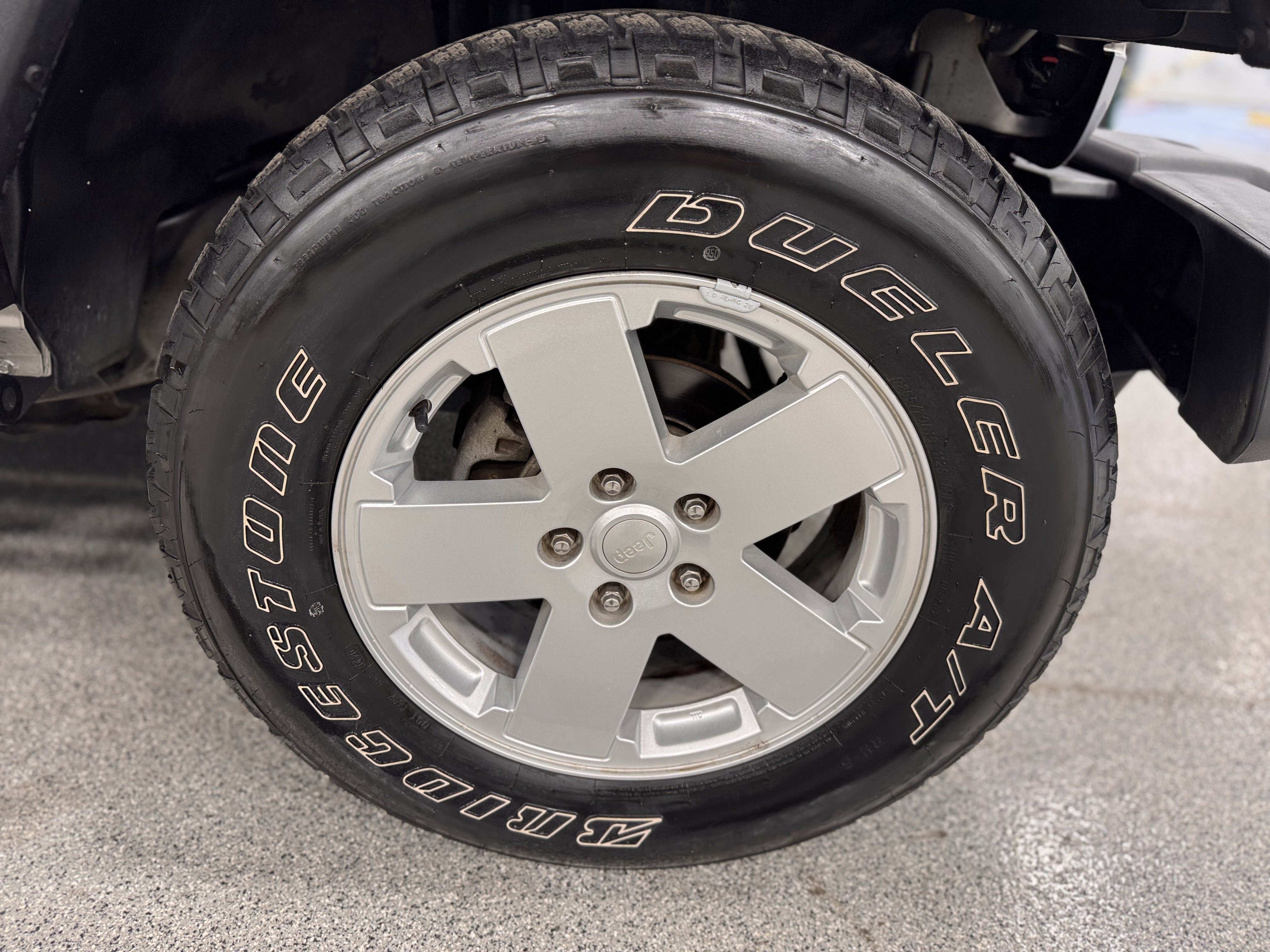 Used 2007 Jeep Wrangler X image 22