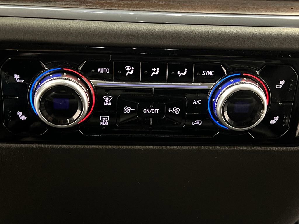 Used 2025 GMC Sierra 1500 SLT image 48