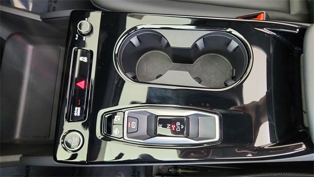 Used 2025 Audi Q6 e-tron Premium w/ Convenience Package image 48