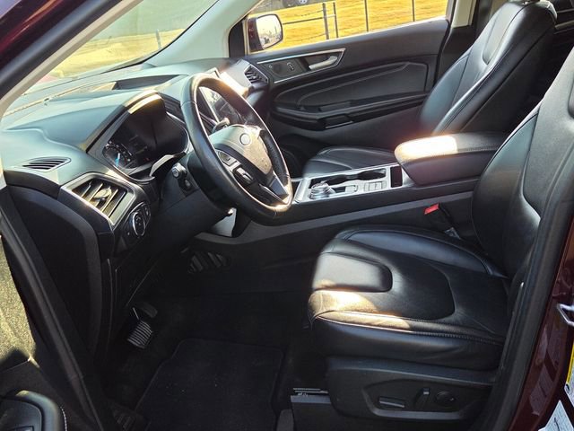 Used 2022 Ford Edge Titanium image 5