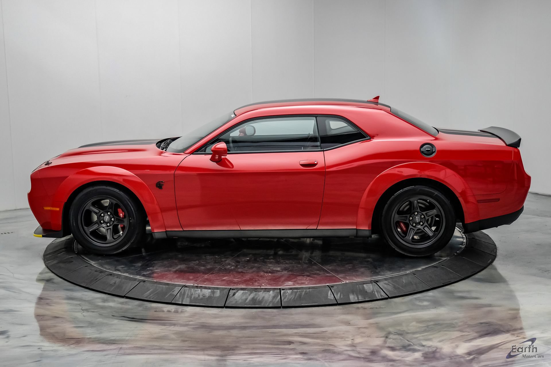 Used 2022 Dodge Challenger SRT Super Stock RWD image 9