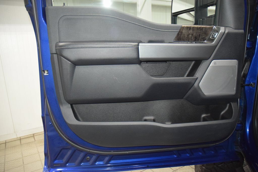 Used 2026 Ford F250 Lariat w/ Black Appearance Package AWD/4WD image 42