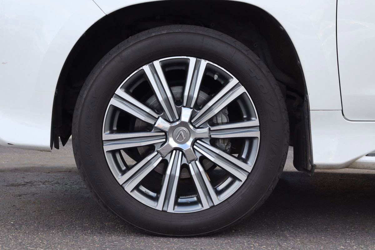 Used 2016 Lexus LX 570 4WD image 35