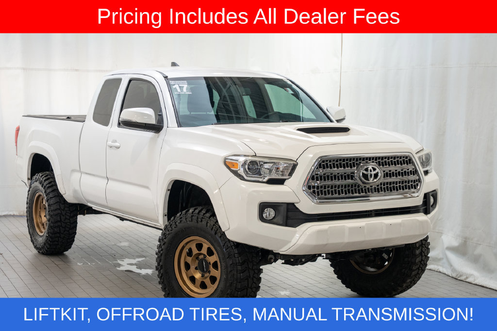 Used 2017 Toyota Tacoma TRD Sport w/ Tow Package