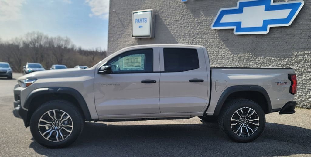 New 2026 Chevrolet Colorado Trail Boss AWD/4WD image 3