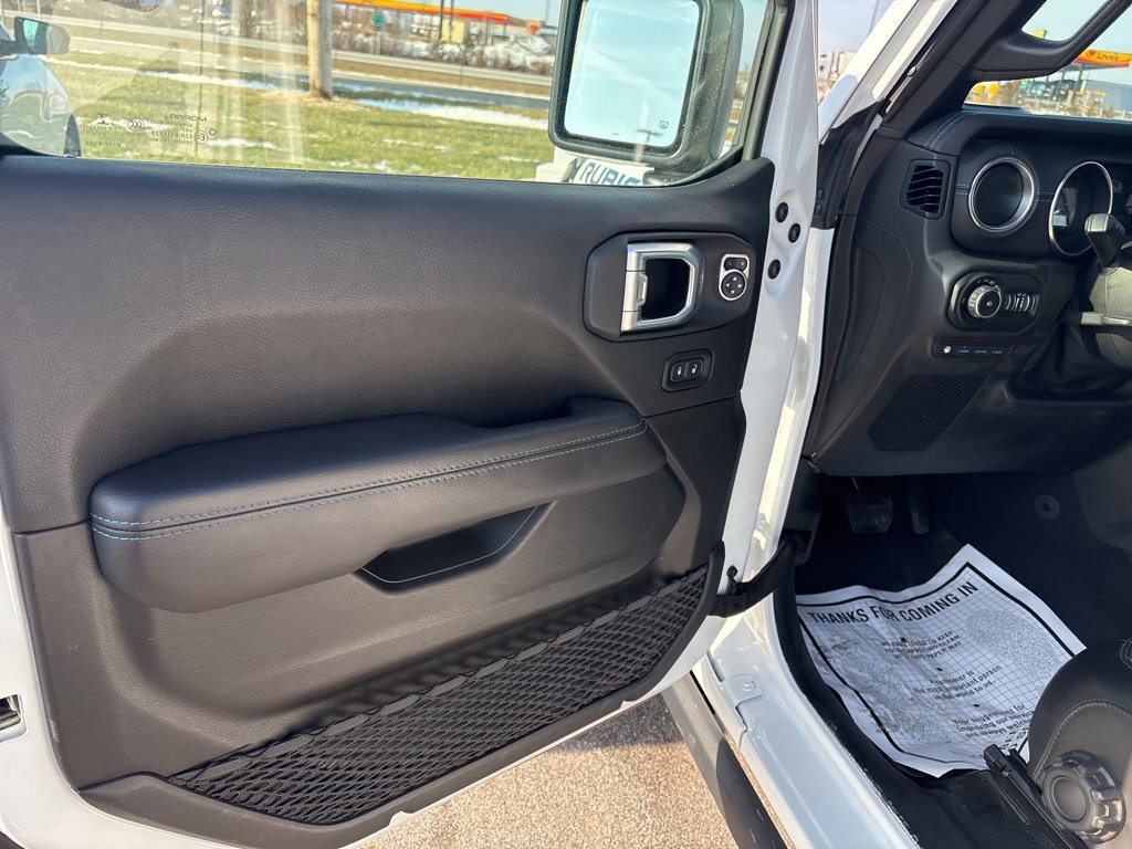 Used 2021 Jeep Wrangler Unlimited Rubicon 4xe w/ Cold Weather Group image 17