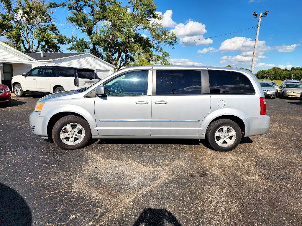 Used 2008 Dodge Grand Caravan SXT image 8
