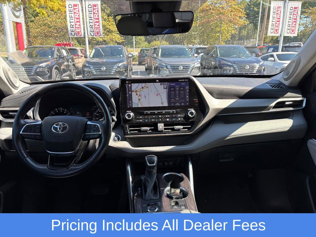 Used 2020 Toyota Highlander Limited AWD/4WD image 7