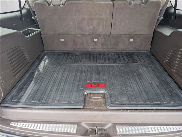 Used 2019 GMC Yukon XL Denali w/ Denali Ultimate Package AWD/4WD image 6