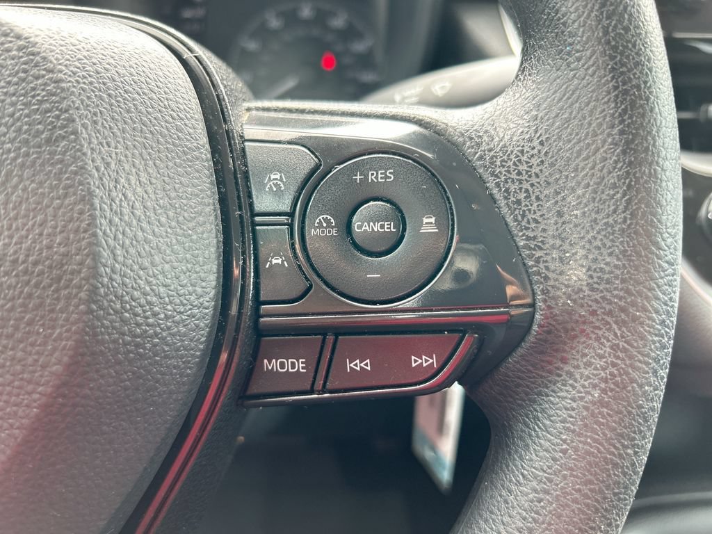 Used 2024 Toyota Corolla LE FWD image 16