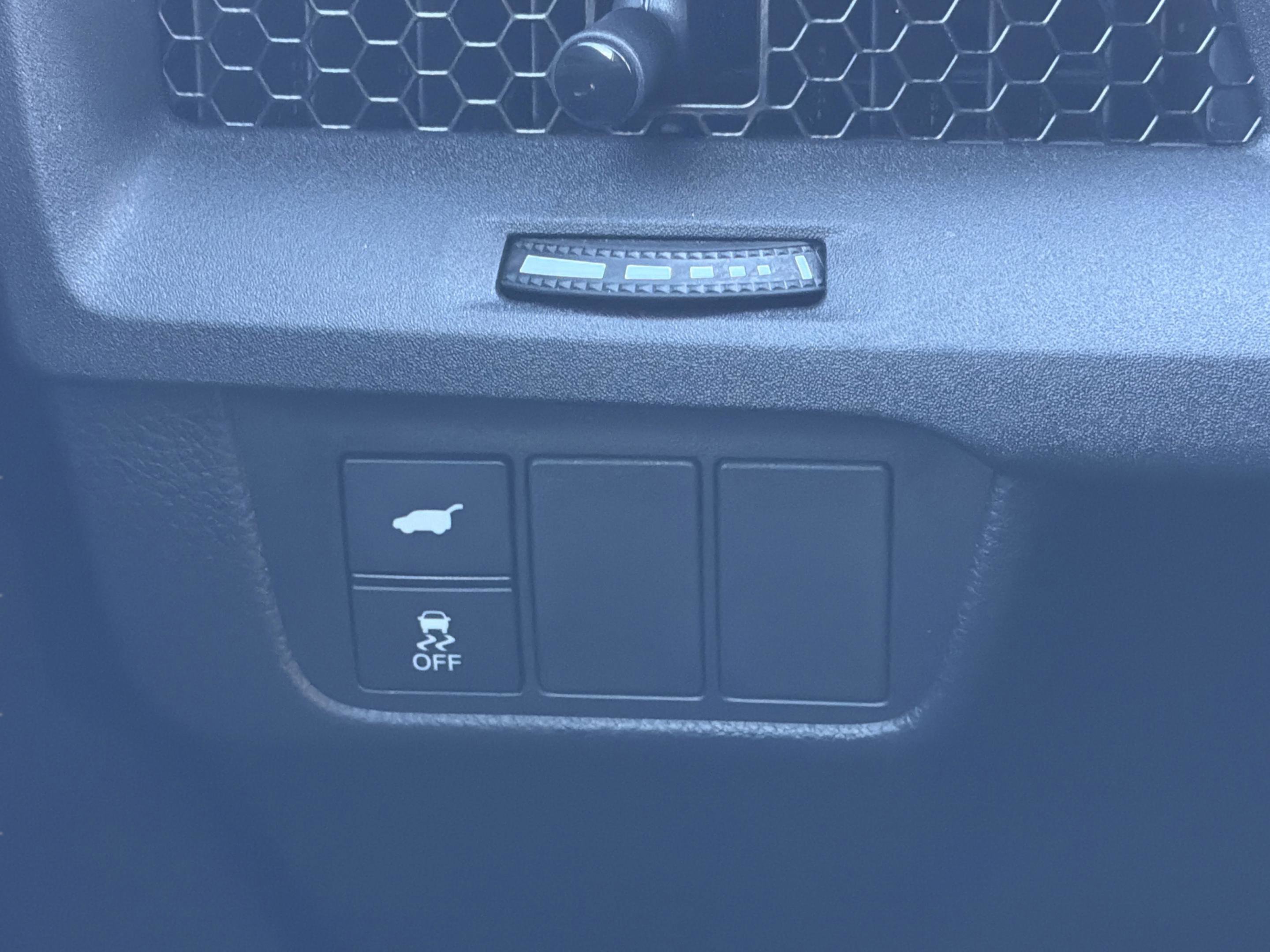 Certified 2025 Honda CR-V Sport-L image 27