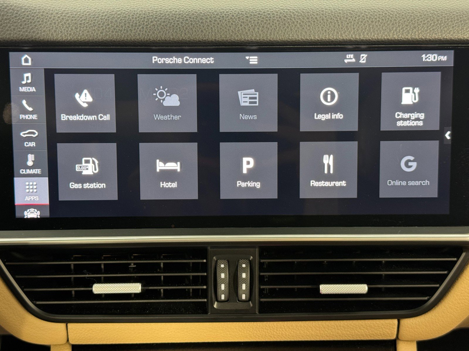 Used 2019 Porsche Cayenne E-Hybrid image 27