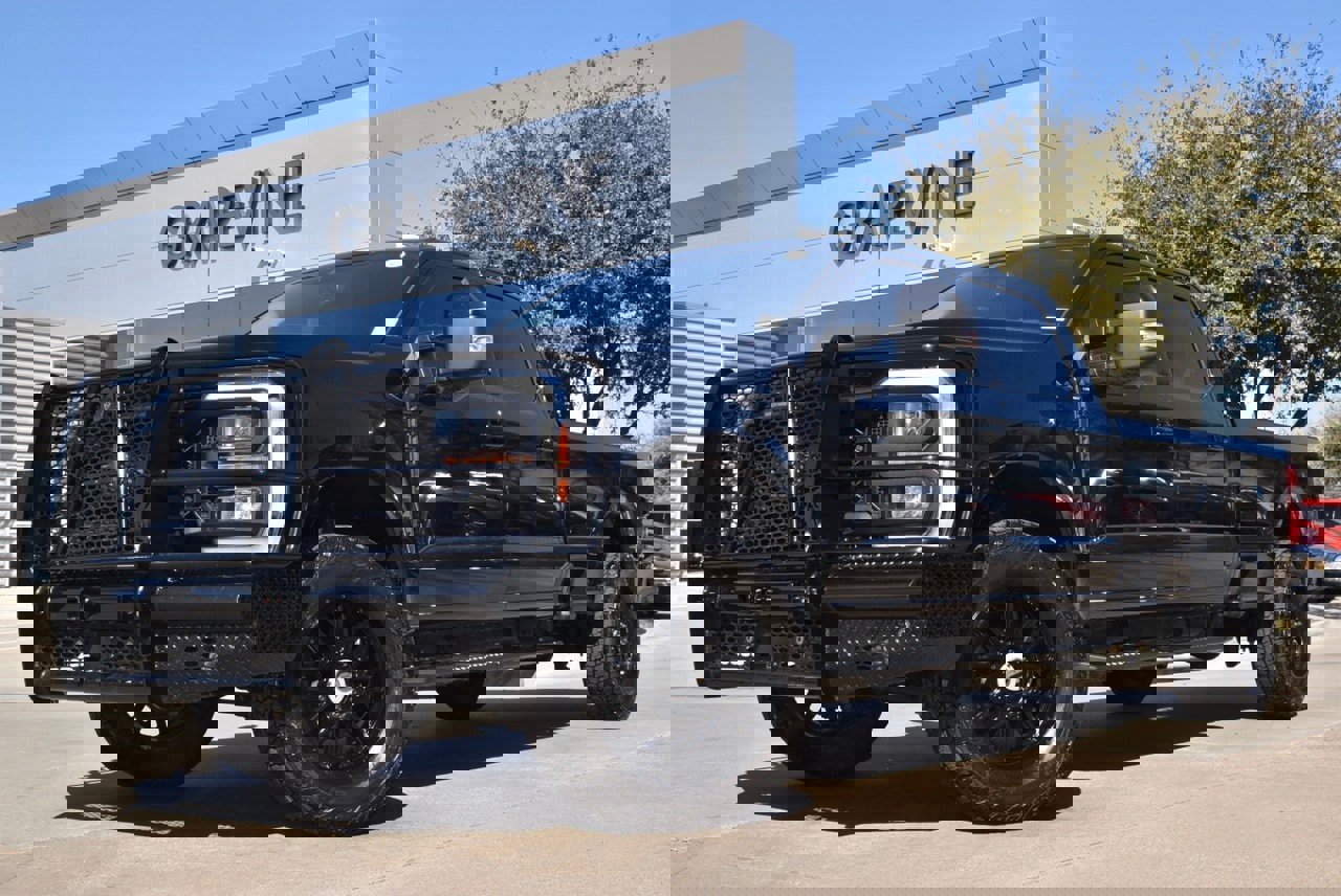 Used 2023 Ford F350 Lariat w/ Lariat Ultimate Package image 1