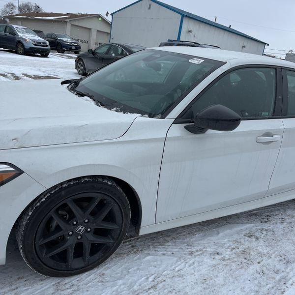 Used 2024 Honda Civic Sport image 3