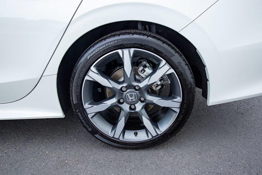 Certified 2026 Honda Civic Sport Touring image 31