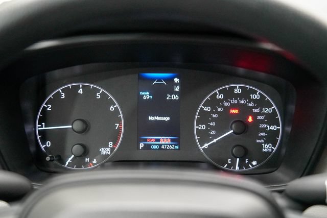 Used 2023 Toyota Corolla LE FWD image 4