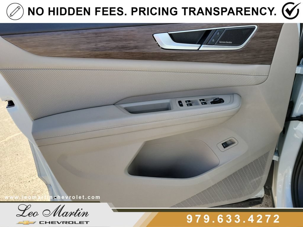 Used 2024 Volkswagen Atlas SEL Premium R-Line AWD/4WD image 19