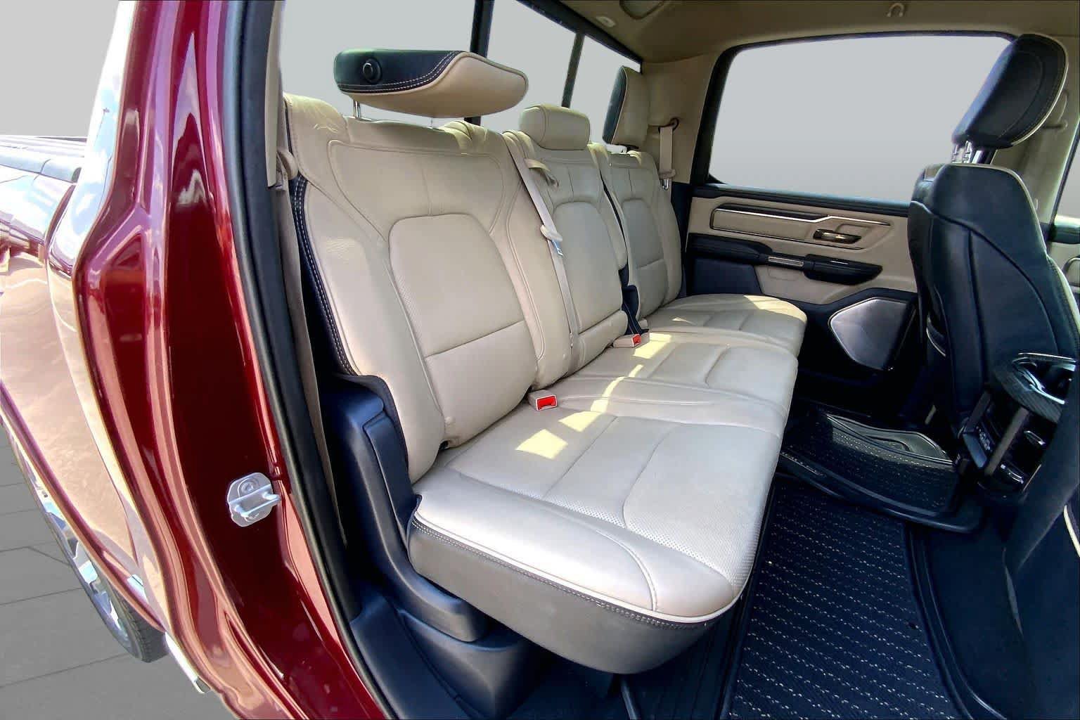 Used 2019 RAM 1500 Limited RWD image 19